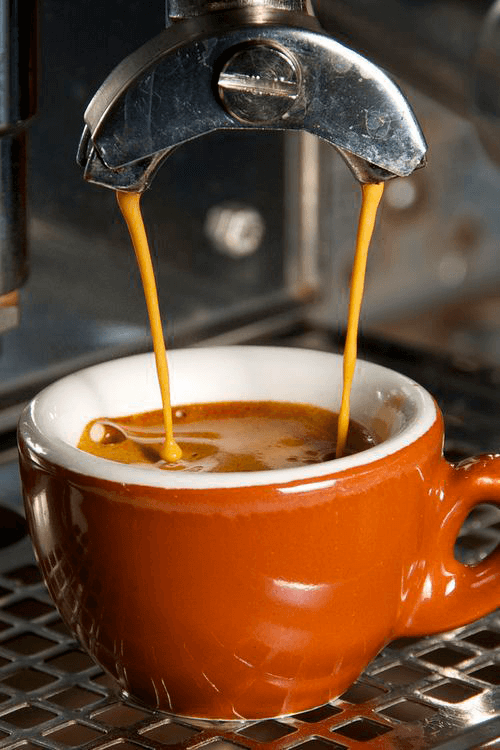 Lớp crema có phải là "dấu hiệu" của một ly cà phê ngon?